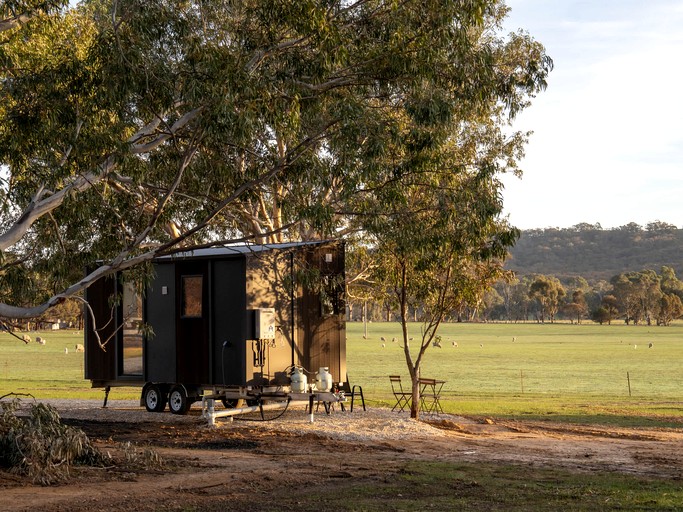 Tiny Houses (Australia, Warrenmang, Victoria)