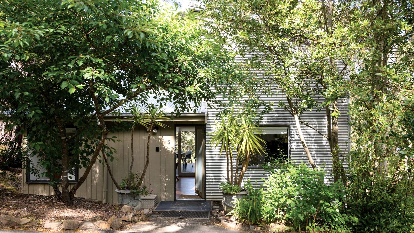 Amazing Vacation Rental with Fireplace in Hepburn Springs, Victoria