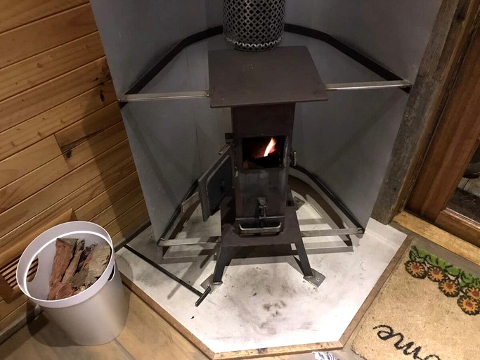 Tiny Houses (Australia, Yea, Victoria)