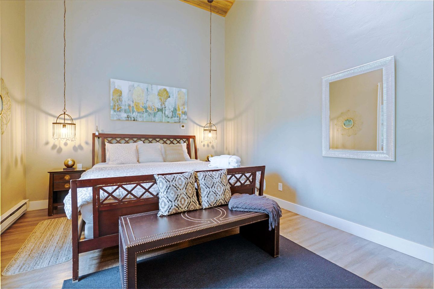 Luxurious Mountain Retreat with Hot Tub & Game Room near Downtown Breckenridge, Colorado