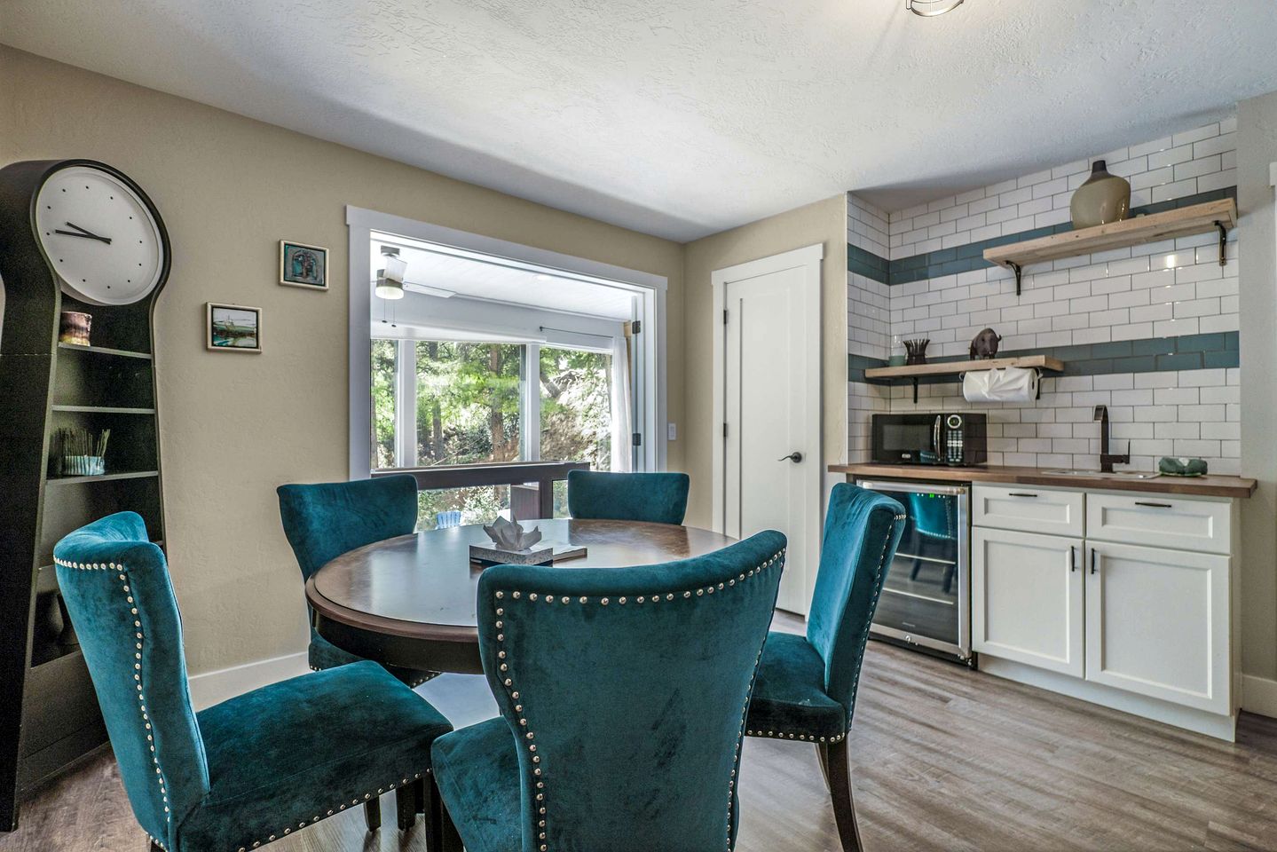 Luxurious Mountain Retreat with Hot Tub & Game Room near Downtown Breckenridge, Colorado