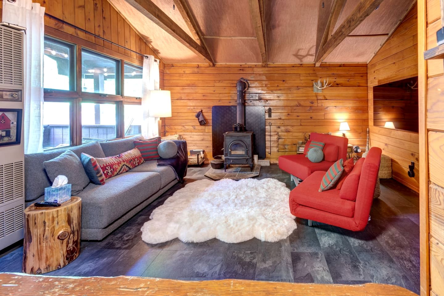 Charming Bluestone Hideaway with Sauna & Private Fire Pit in Margaretville, New York
