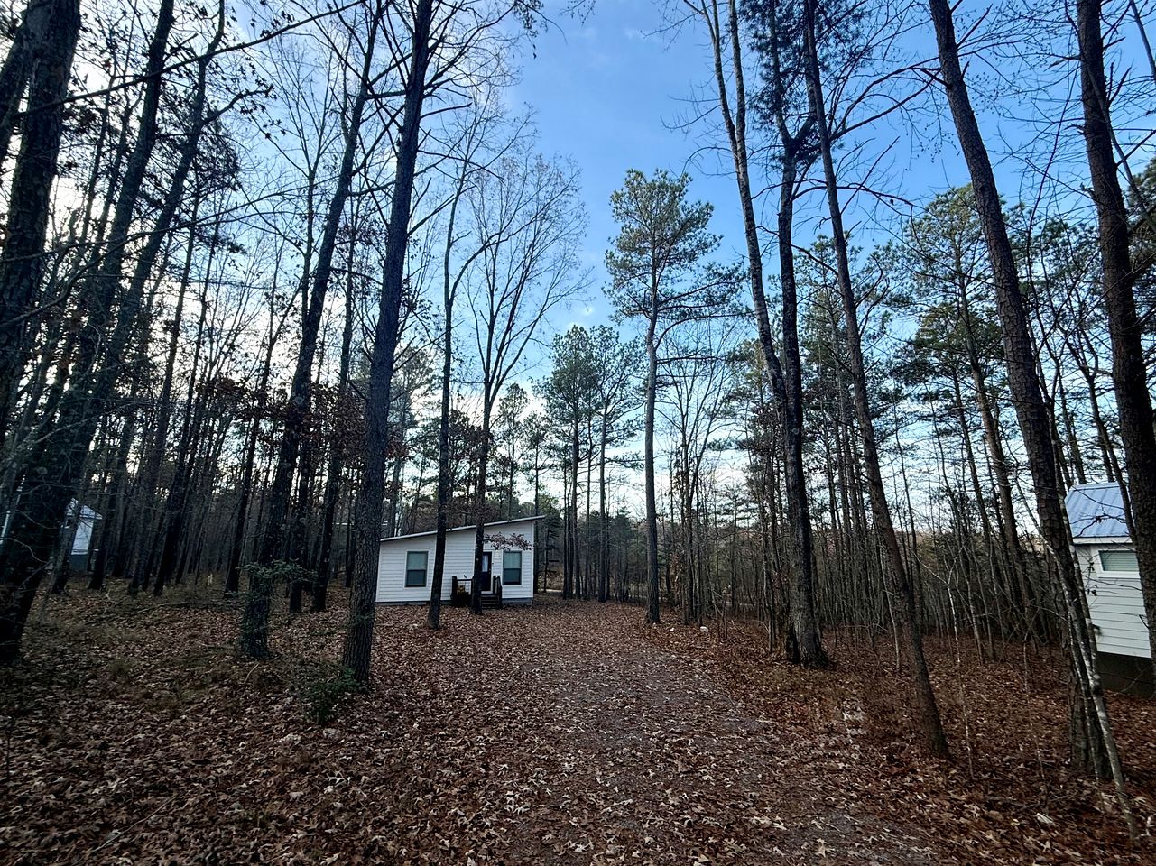 Stylish Modern Getaway with Fire Pit near DeSoto Falls in Mentone, AL