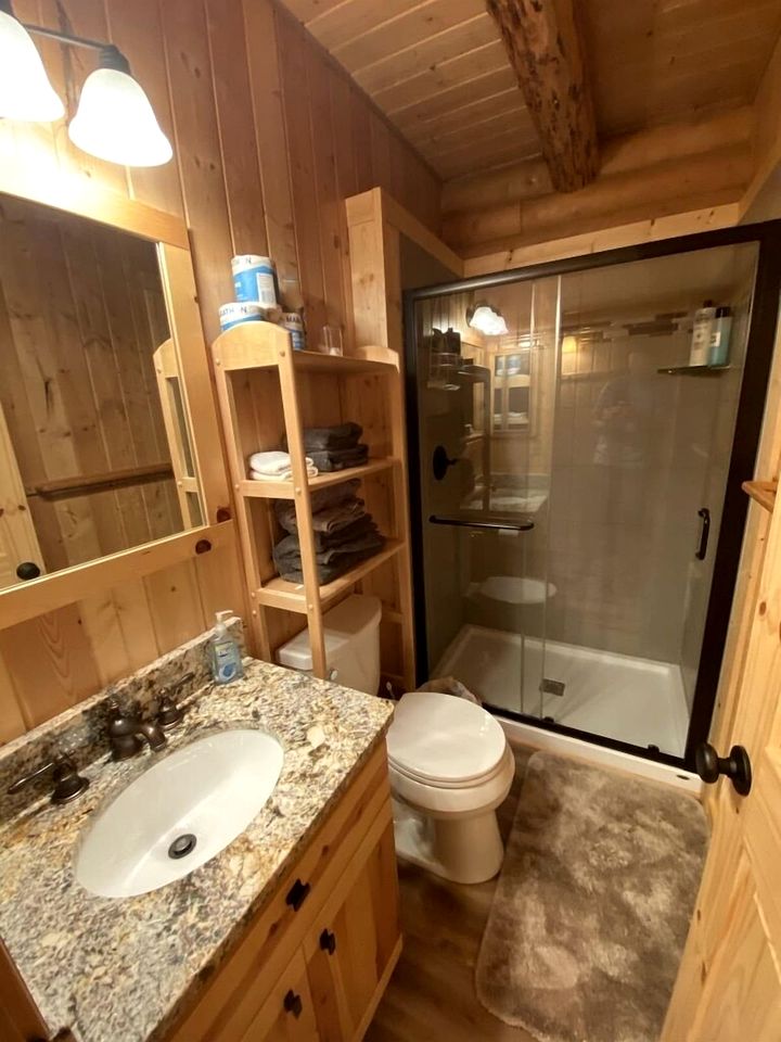 Spacious Log Cabin Retreat with Game Room & Hot Tub Near Island Park, Idaho