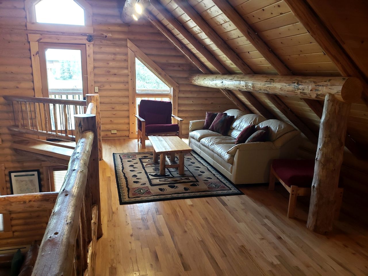 Spacious Log Cabin Retreat with Game Room & Hot Tub Near Island Park, Idaho