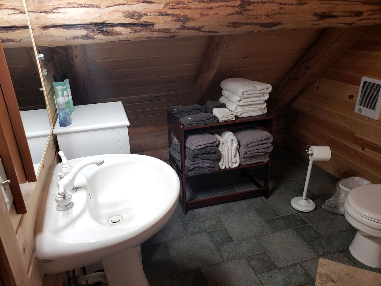 Spacious Log Cabin Retreat with Game Room & Hot Tub Near Island Park, Idaho