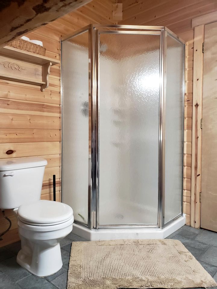 Spacious Log Cabin Retreat with Game Room & Hot Tub Near Island Park, Idaho