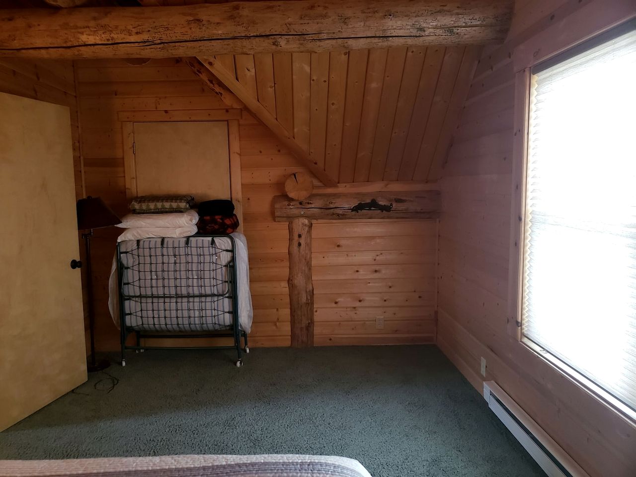 Spacious Log Cabin Retreat with Game Room & Hot Tub Near Island Park, Idaho