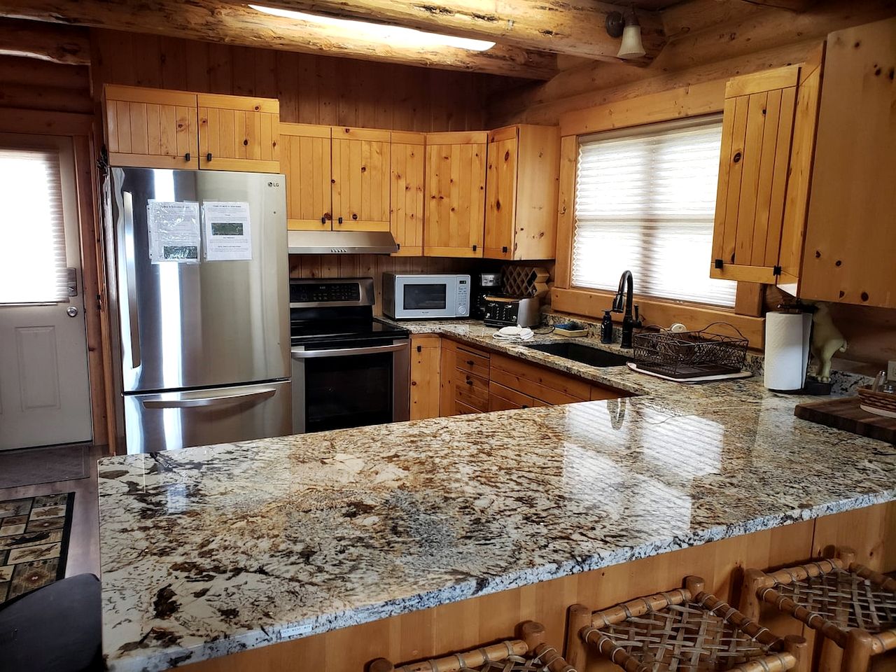 Spacious Log Cabin Retreat with Game Room & Hot Tub Near Island Park, Idaho