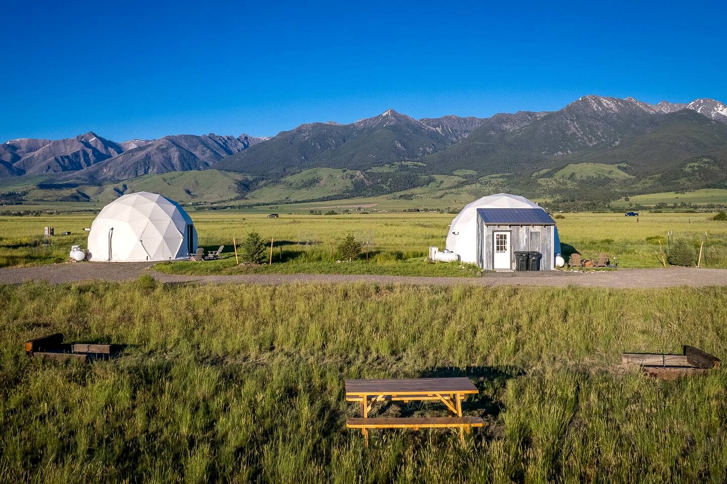 Montana Luxury Dome Stay with Panoramic Views Near Yellowstone National Park