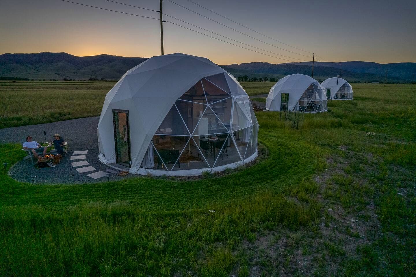 Montana Luxury Dome Stay with Panoramic Views Near Yellowstone National Park