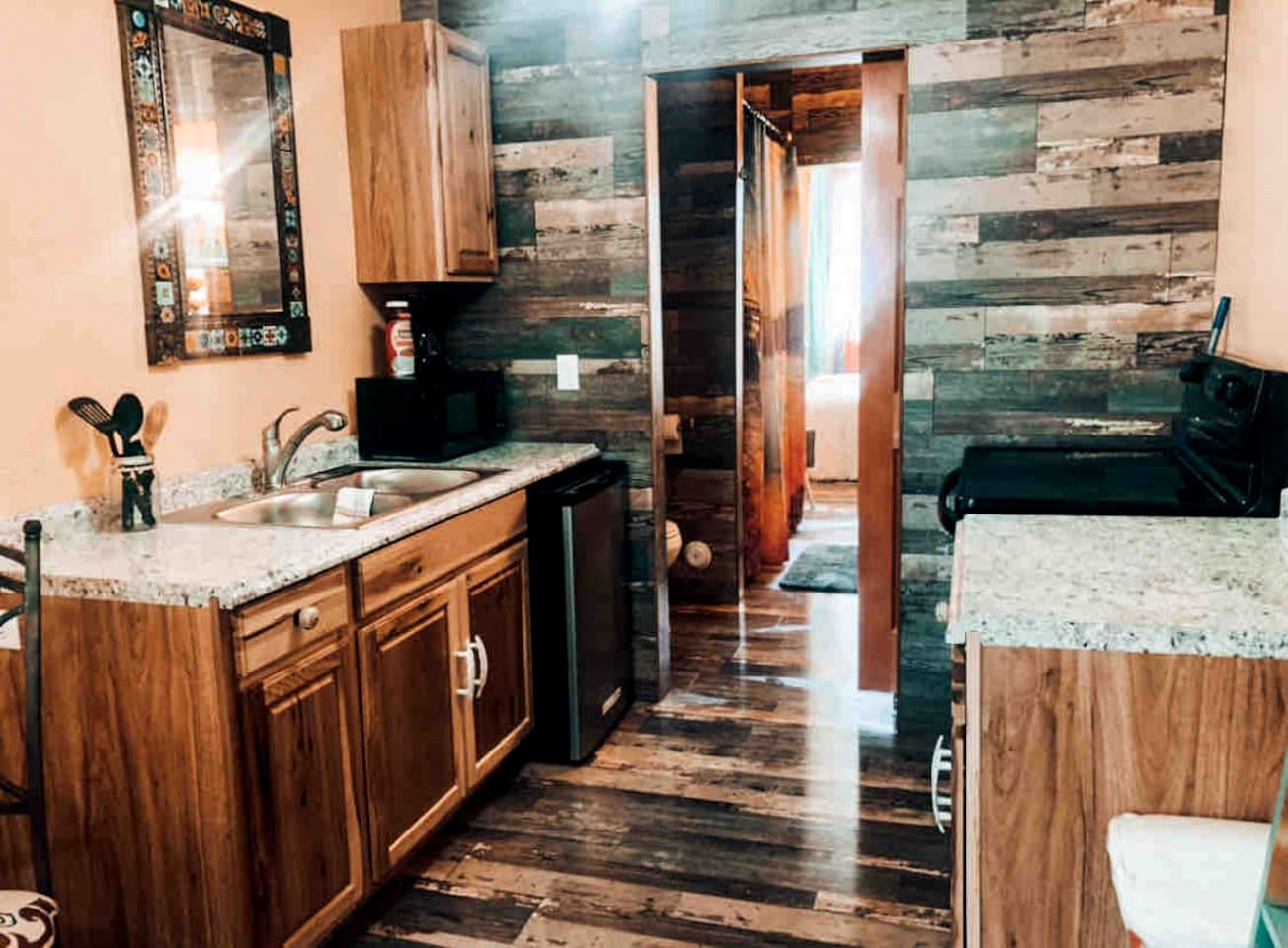 Stylish Tiny House Vacation Rental in Swan Valley, ID near Jackson Hole