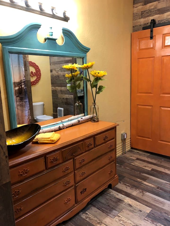 Stylish Tiny House Vacation Rental in Swan Valley, ID near Jackson Hole