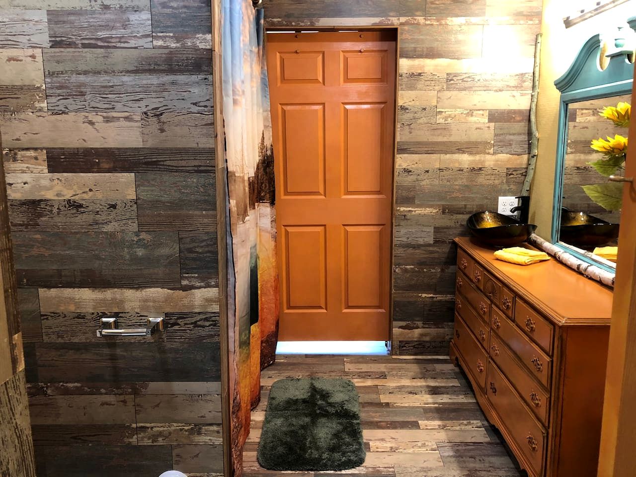 Stylish Tiny House Vacation Rental in Swan Valley, ID near Jackson Hole