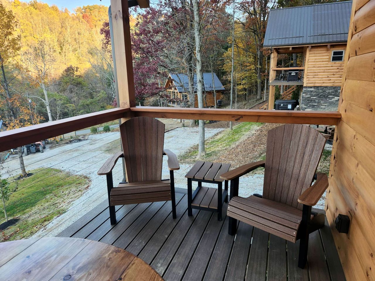 Group Friendly Cabin with Spa on the Deck near Tappan Lake in Ohio