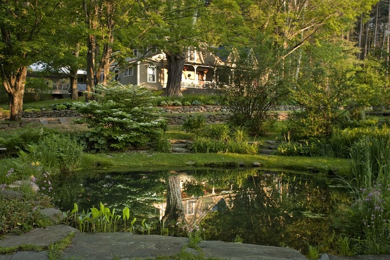 Spacious Suite Rental with Jacuzzi Bathtub for Getaway to Warren, Vermont | Vacation Rentals (Warren, Vermont, United States of America)