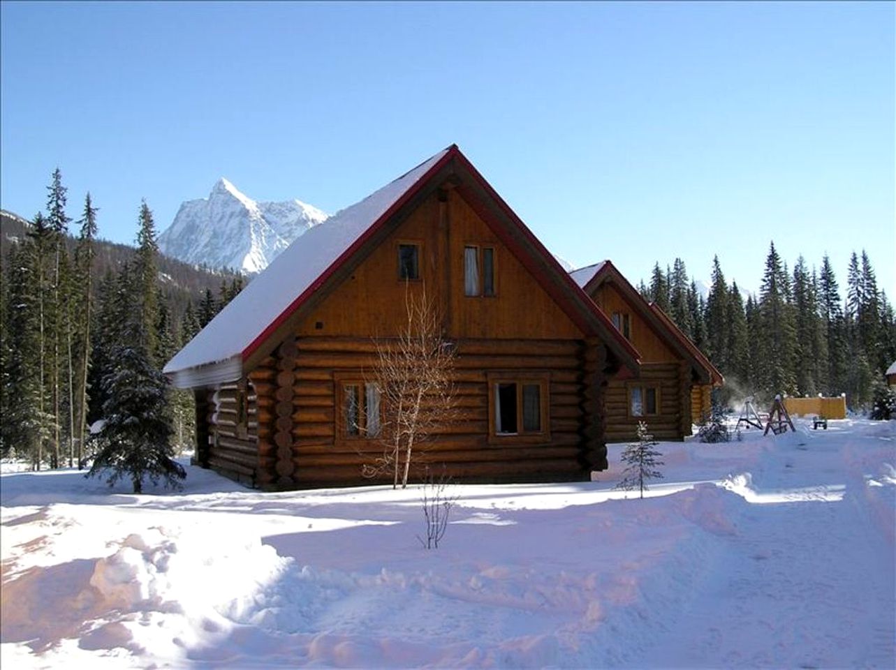 Spacious Log Cabin Rental on the Kicking Horse River, British Columbia