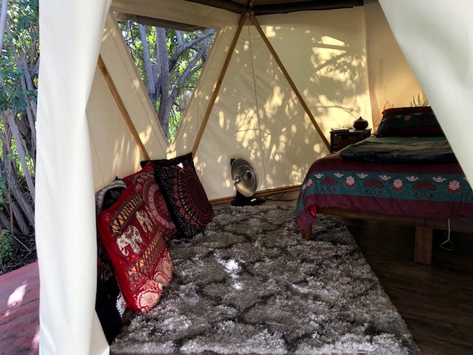 Yurts (El Cajon, California, United States)