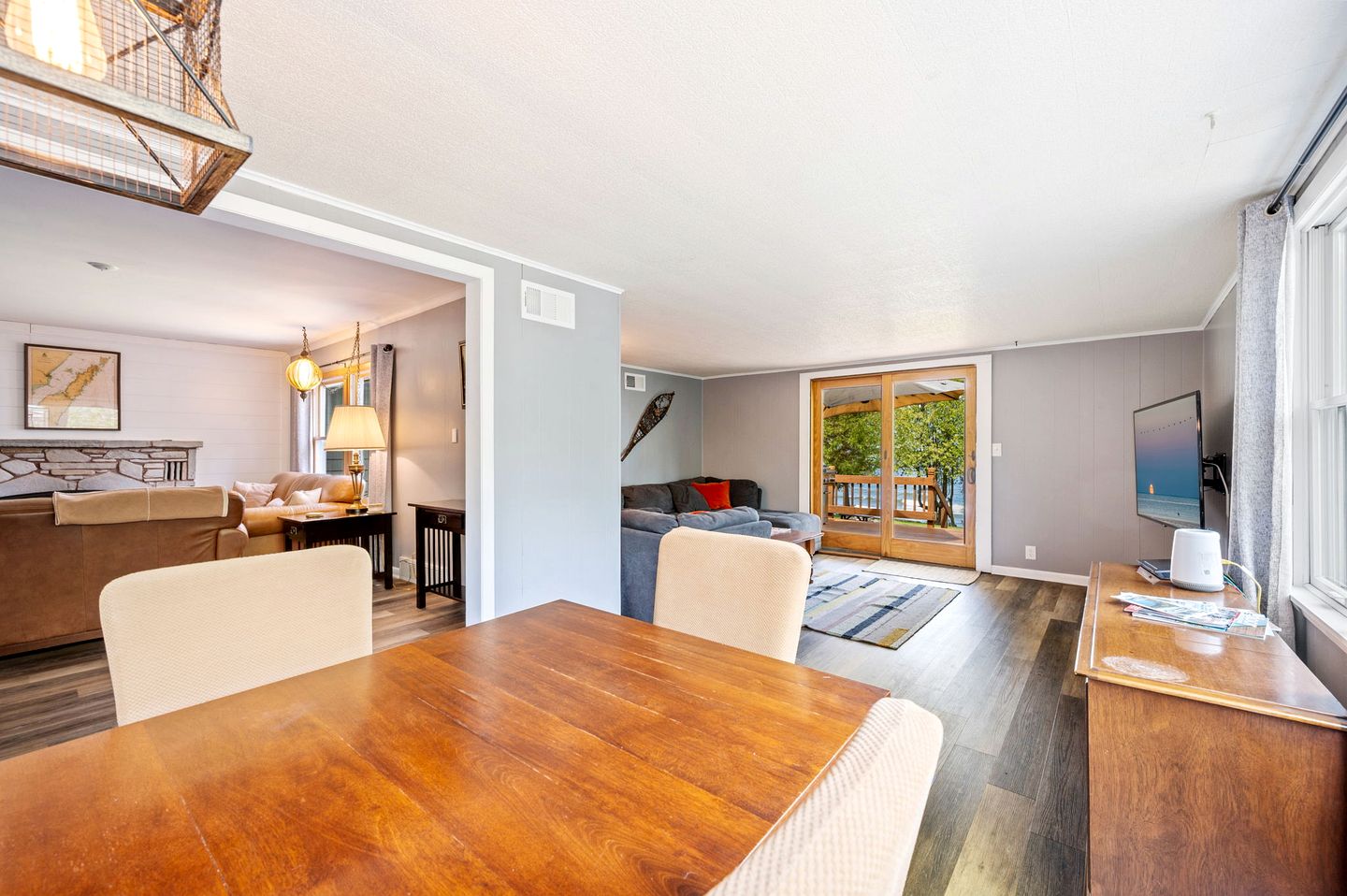 Cozy Lakefront Retreat | Fire Pit, Pet-Friendly & Scenic Views near Sturgeon Bay, WI