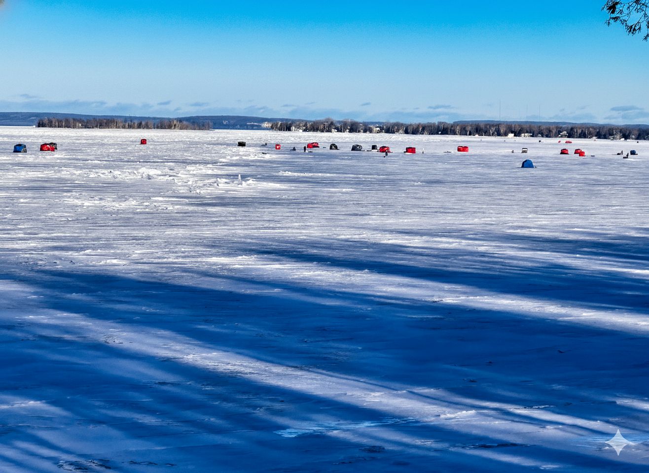 Cozy Lakefront Retreat | Fire Pit, Pet-Friendly & Scenic Views near Sturgeon Bay, WI