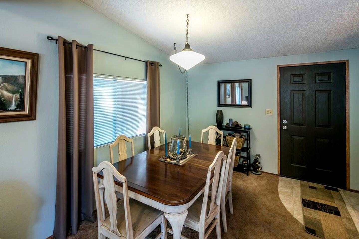 Breathtaking Cabin with Stunning Forest Sights in Wawona, California