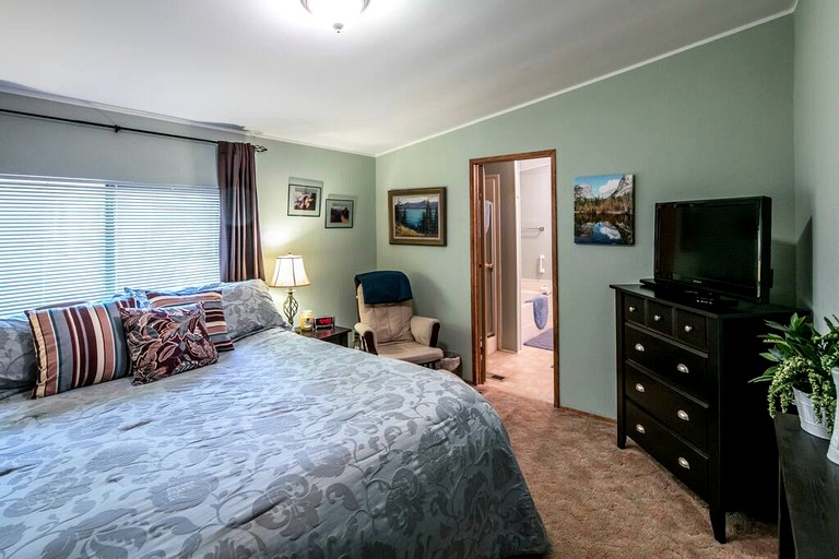 Cabins (United States of America, Wawona, California)