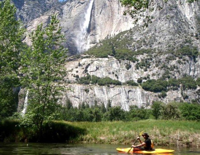 Cabins (Yosemite Park, California, United States)