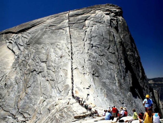 Cabins (Yosemite Park, California, United States)