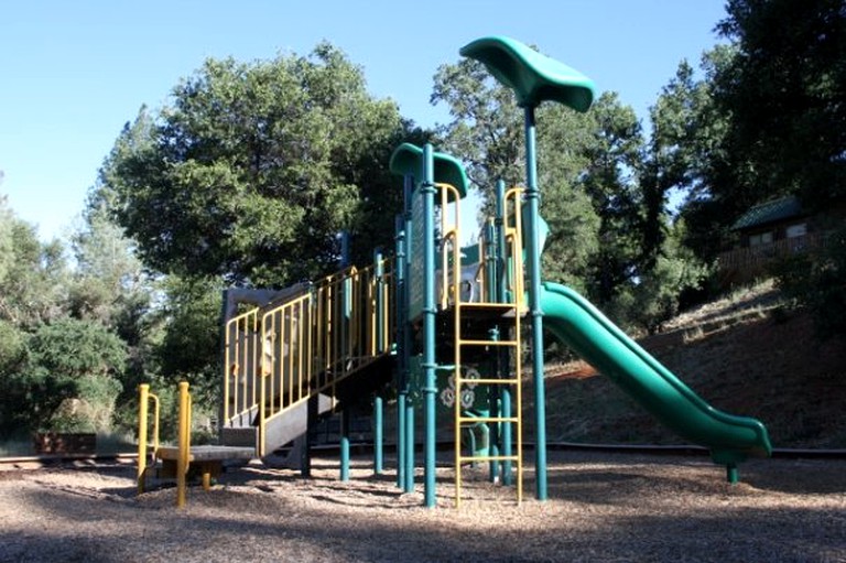 Caravans (Groveland, California, United States)