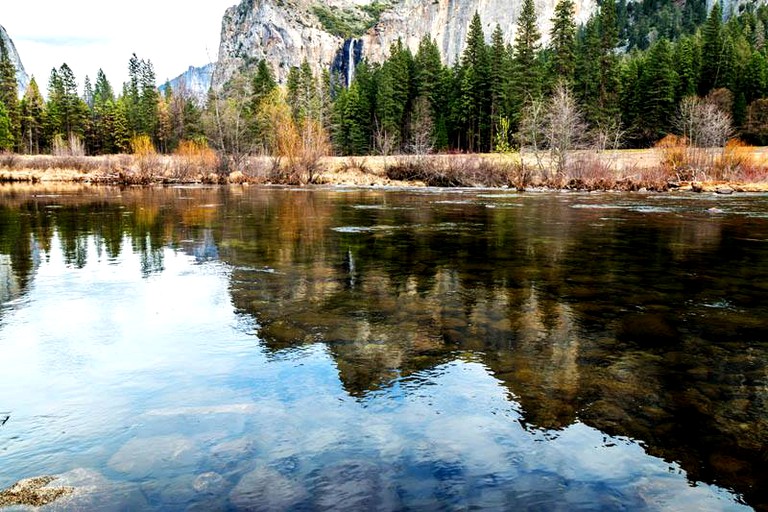 Caravans (Groveland, California, United States)