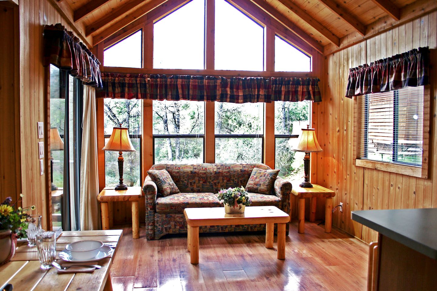 Family-Friendly Vacation Rentals with Petting Farm near Yosemite National Park