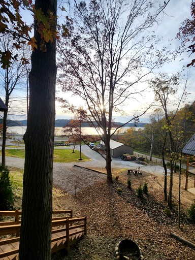 Cabins (United States of America, Franklin, Ohio))