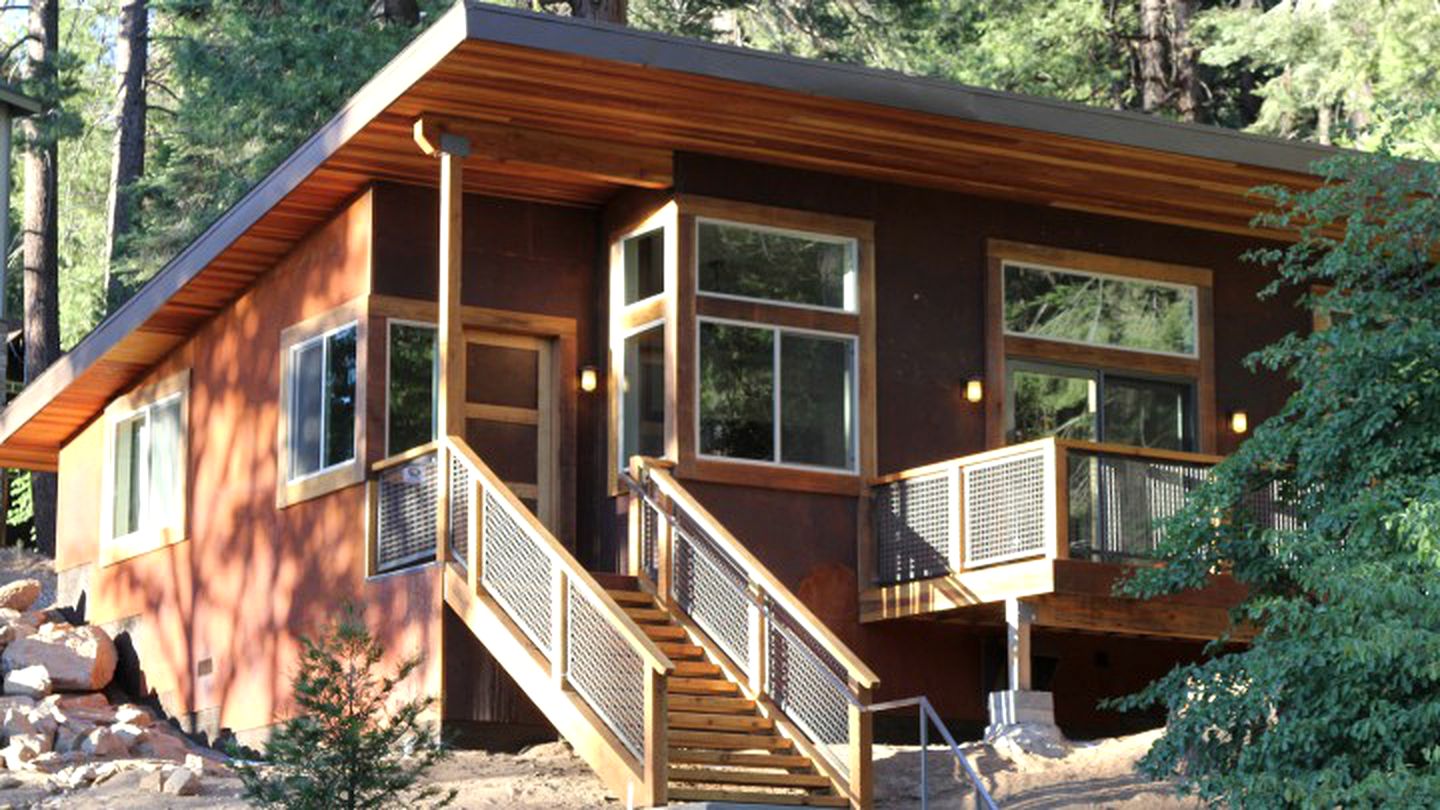 Eco-Friendly Cabin in Yosemite National Park | California