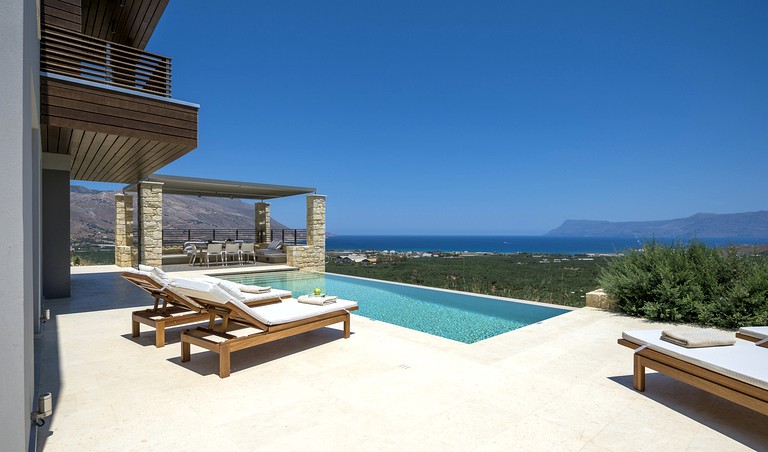 Villas (Kissamos, Crete, Greece)