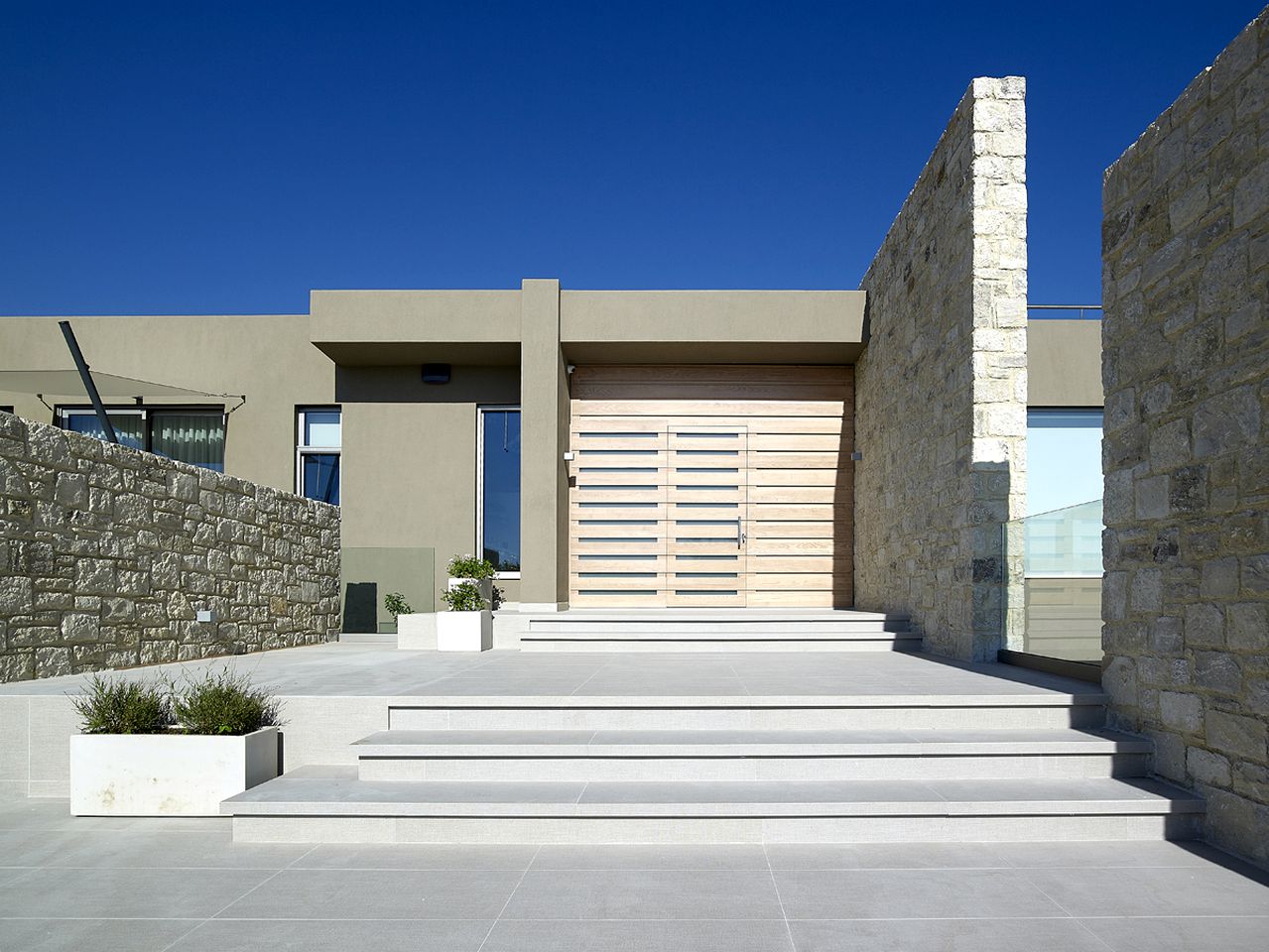 Beachfront Villa with an Infinity Pool for a Greek Getaway in Kissamos, Crete