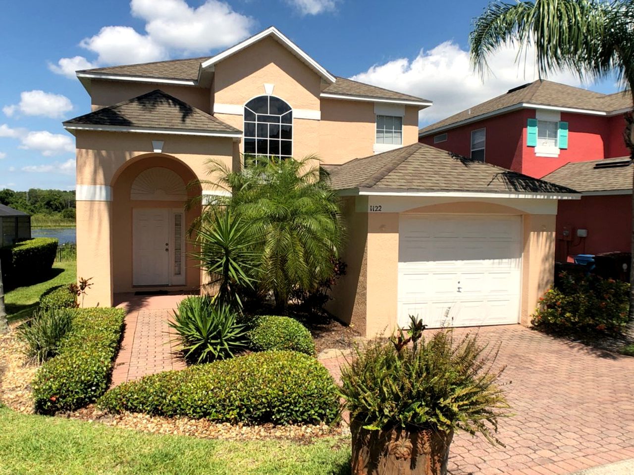 Your Getaway Home Overlooking Lake 4 Bed Home, Vacation Rentals, Haines