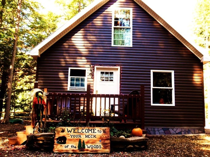 Cabins (Taberg, New York, United States)