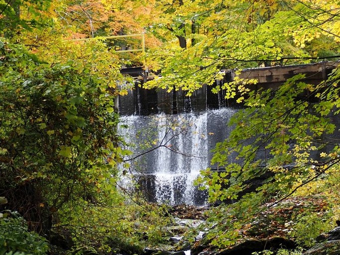 Charming Cottage Rental in Granville, NY, for Family Vacations near Adirondack State Park | Cottages (Granville, New York, United States of America)