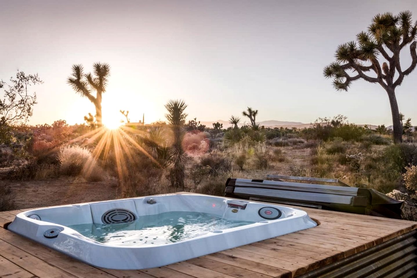 Joshua Tree Glamping Oasis with Outdoor Shower and Private Hot Tub, near Palm Springs, California