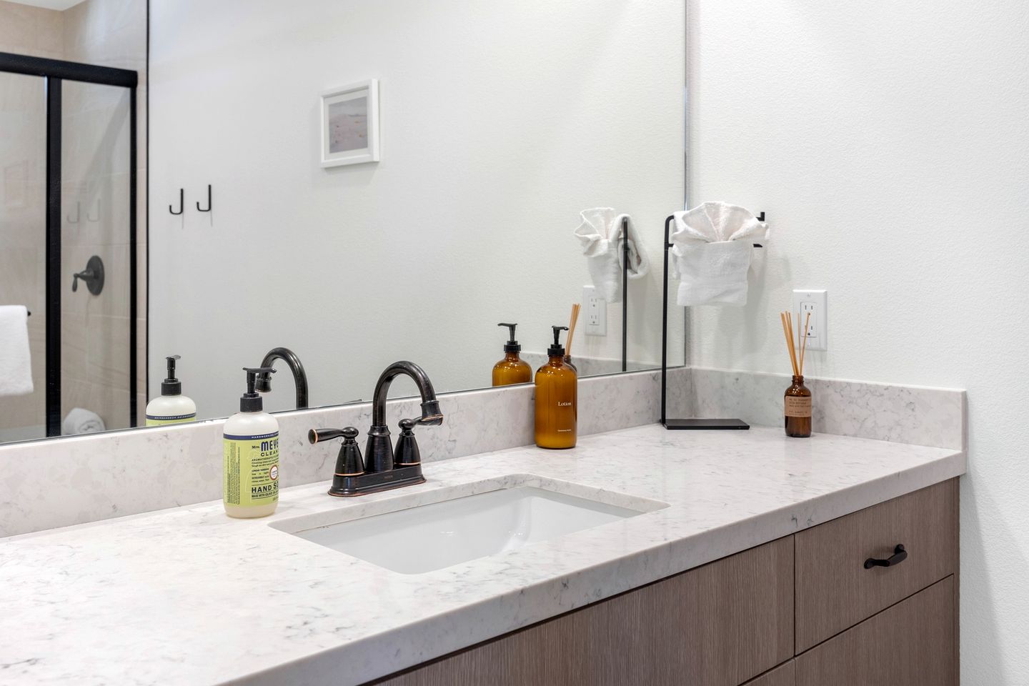 Fantastic Vacation Rental with Fire Pit and Gorgeous Desert Views in Yucca Valley, California