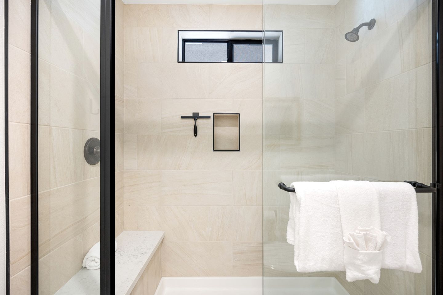 Fantastic Vacation Rental with Fire Pit and Gorgeous Desert Views in Yucca Valley, California