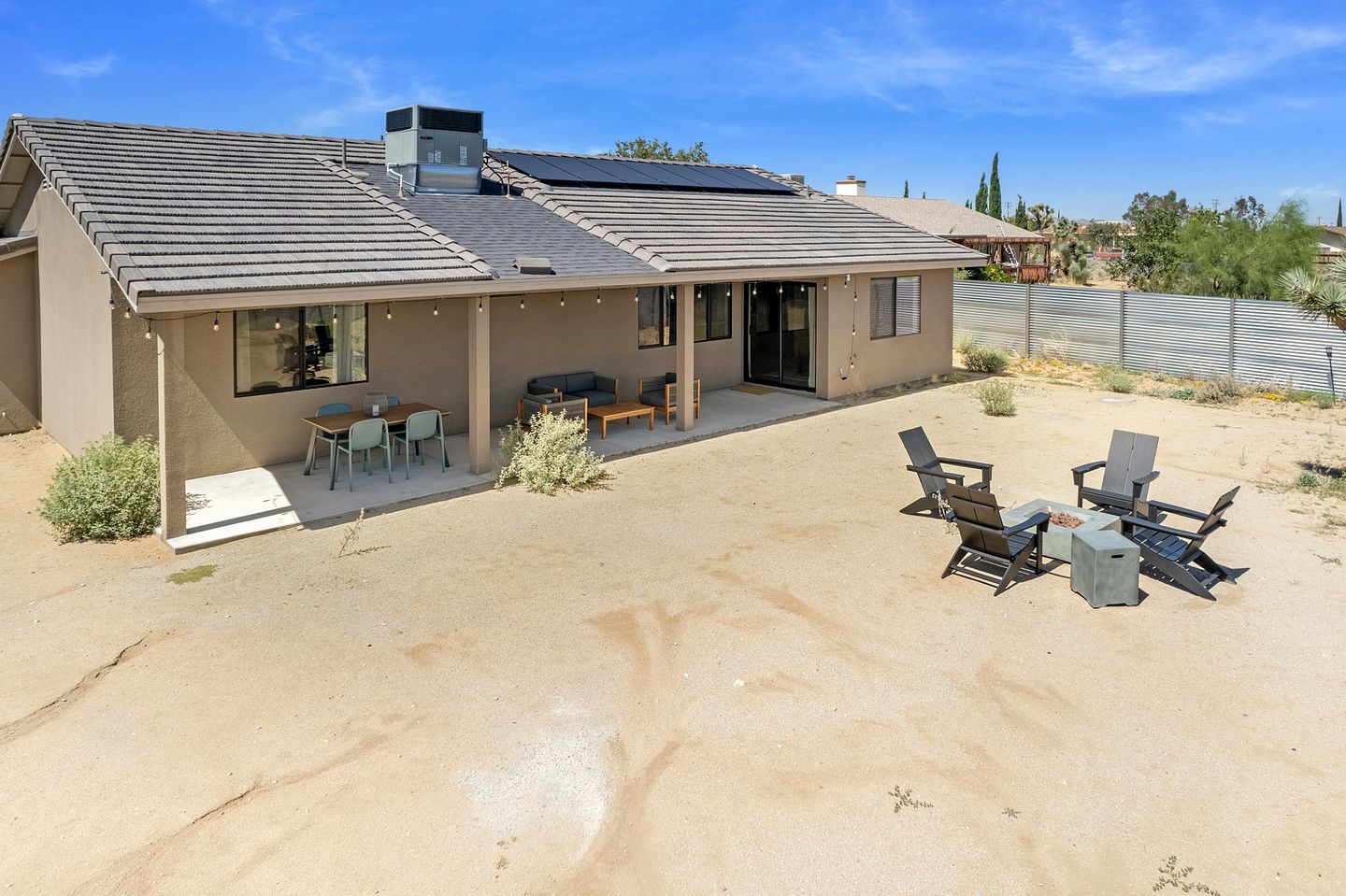 Fantastic Vacation Rental with Fire Pit and Gorgeous Desert Views in Yucca Valley, California