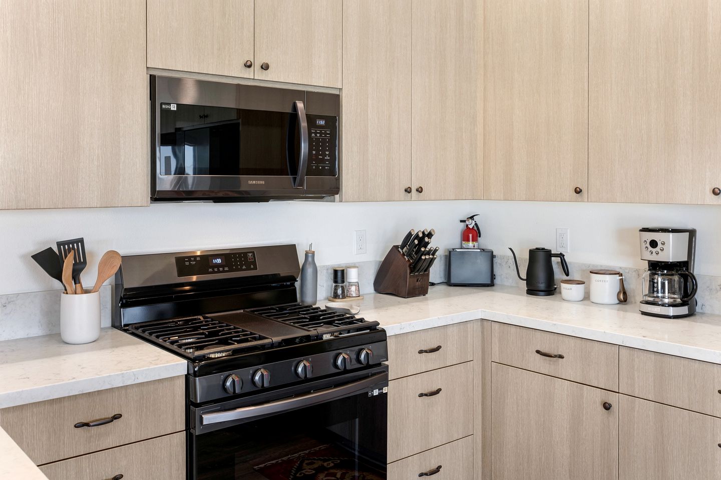 Fantastic Vacation Rental with Fire Pit and Gorgeous Desert Views in Yucca Valley, California