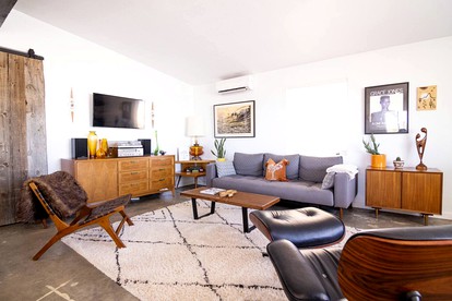 Yucca Valley Glampiing Spot with Hot-Tub and Full Amenities photo 3