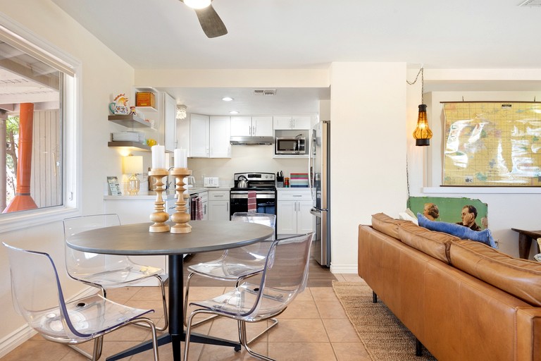 Cabins (United States of America, Yucca Valley, California)