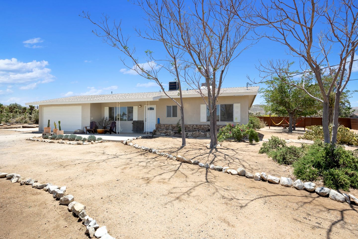 Exquisite Rental Beautifully Design in Yucca Valley, California