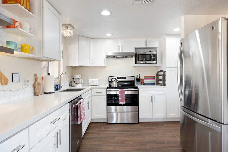 Cabins (United States of America, Yucca Valley, California)