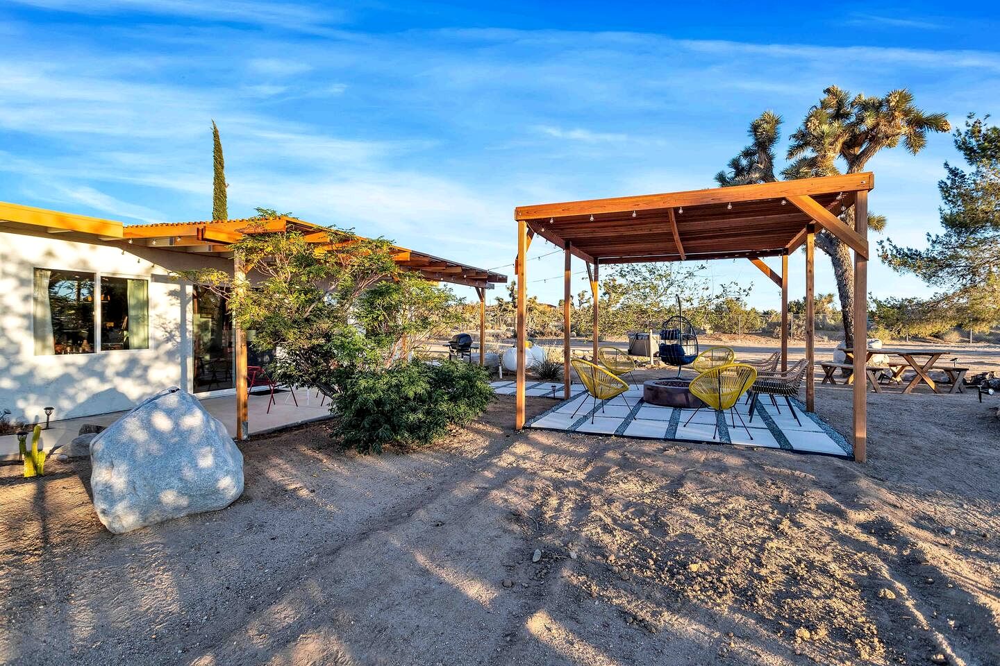 Yucca Valley Wonderland: Embark on a Unique Desert Adventure