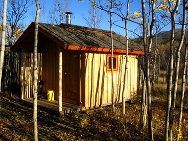 Remote Log Cabin Rental near Whitehorse in Yukon photo 3