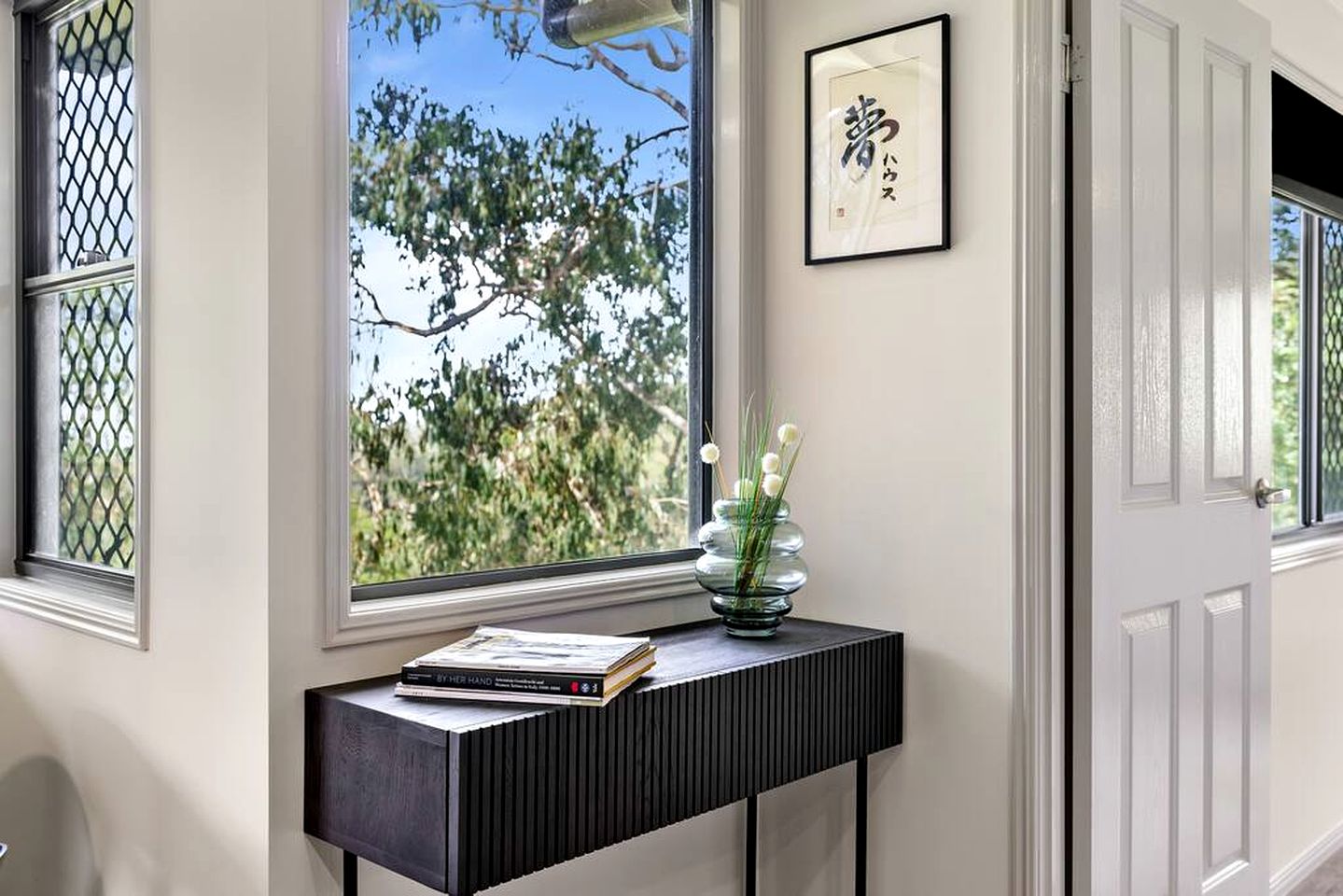 Luxury Scandi-Japanese Retreat with Private Spa near Ravensbourne National Park, Crows Nest QLD